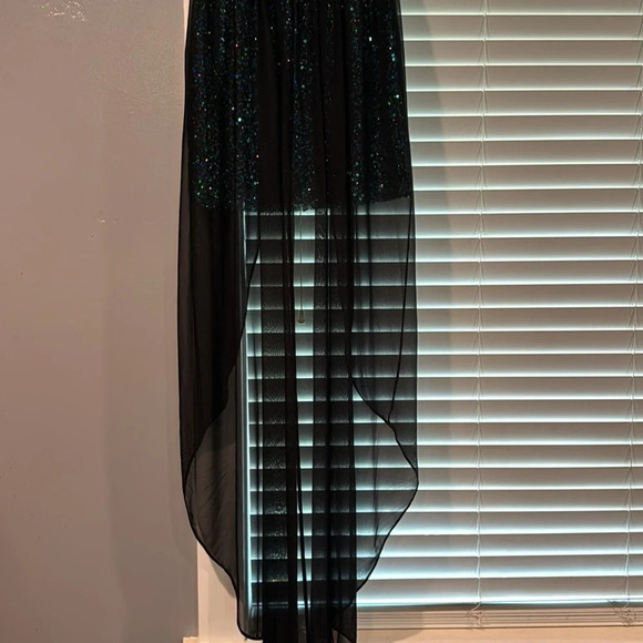 Hailey Logan by Adrianna Papell Junior Dress - Picture 9 of 12